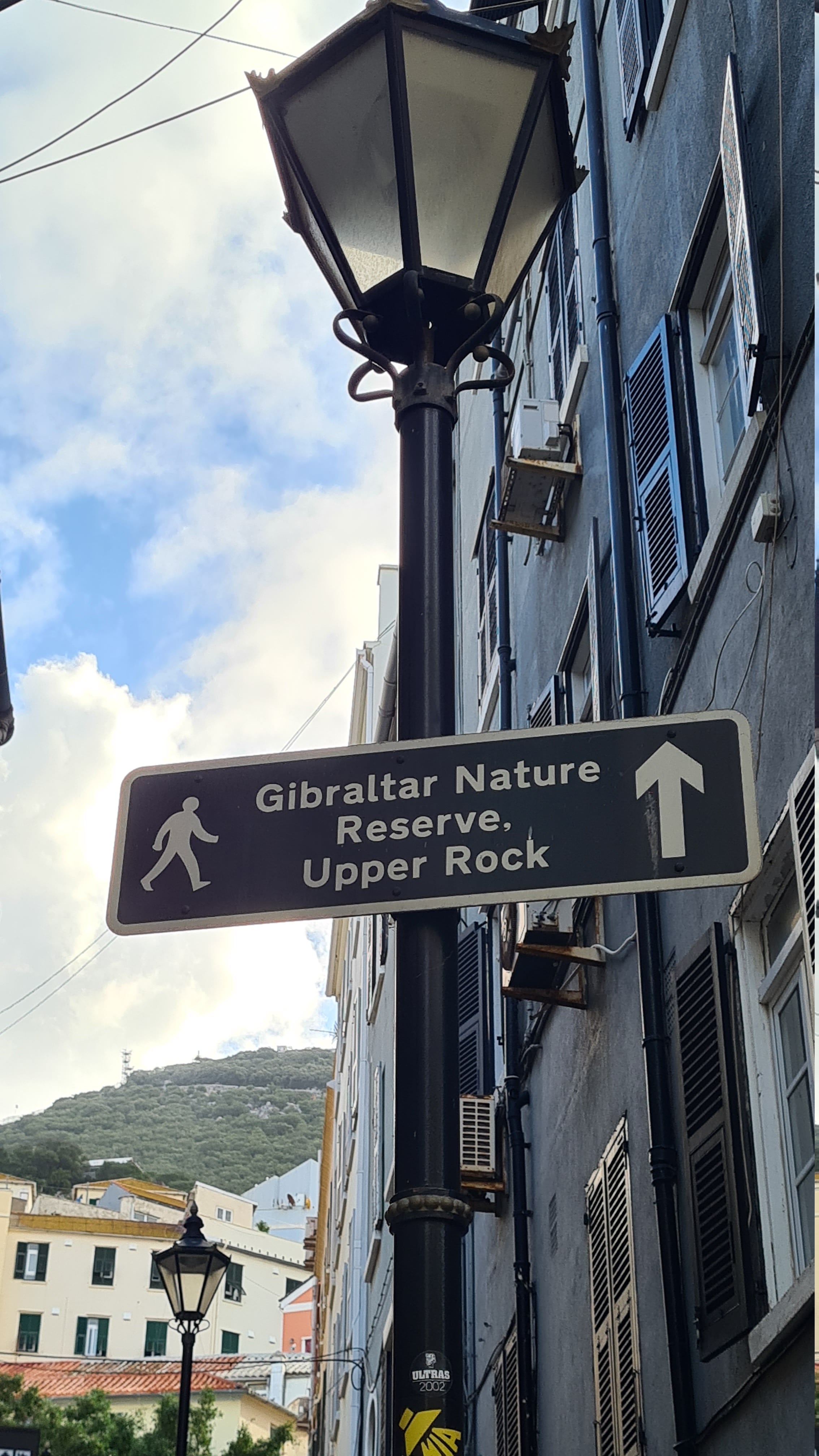 Durch die Stadt ins Reservat